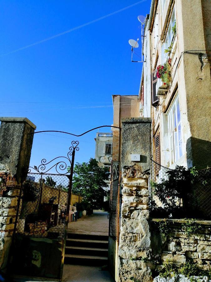 Pula Center Arena Belvedere Apartments And Rooms Exterior foto